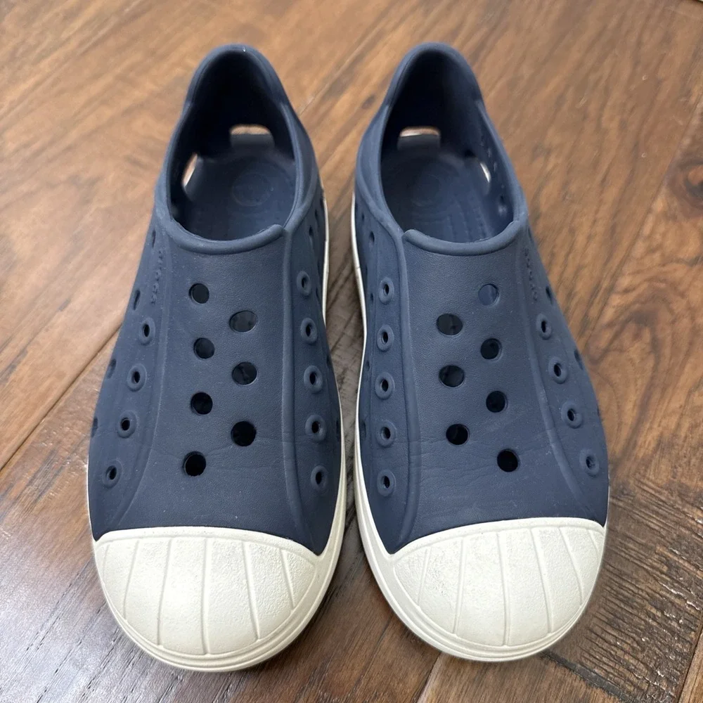 Crocs Bump It Slip Ons Sneakers Kids J 1 Blue Navy Waterproof Flat Lightweight